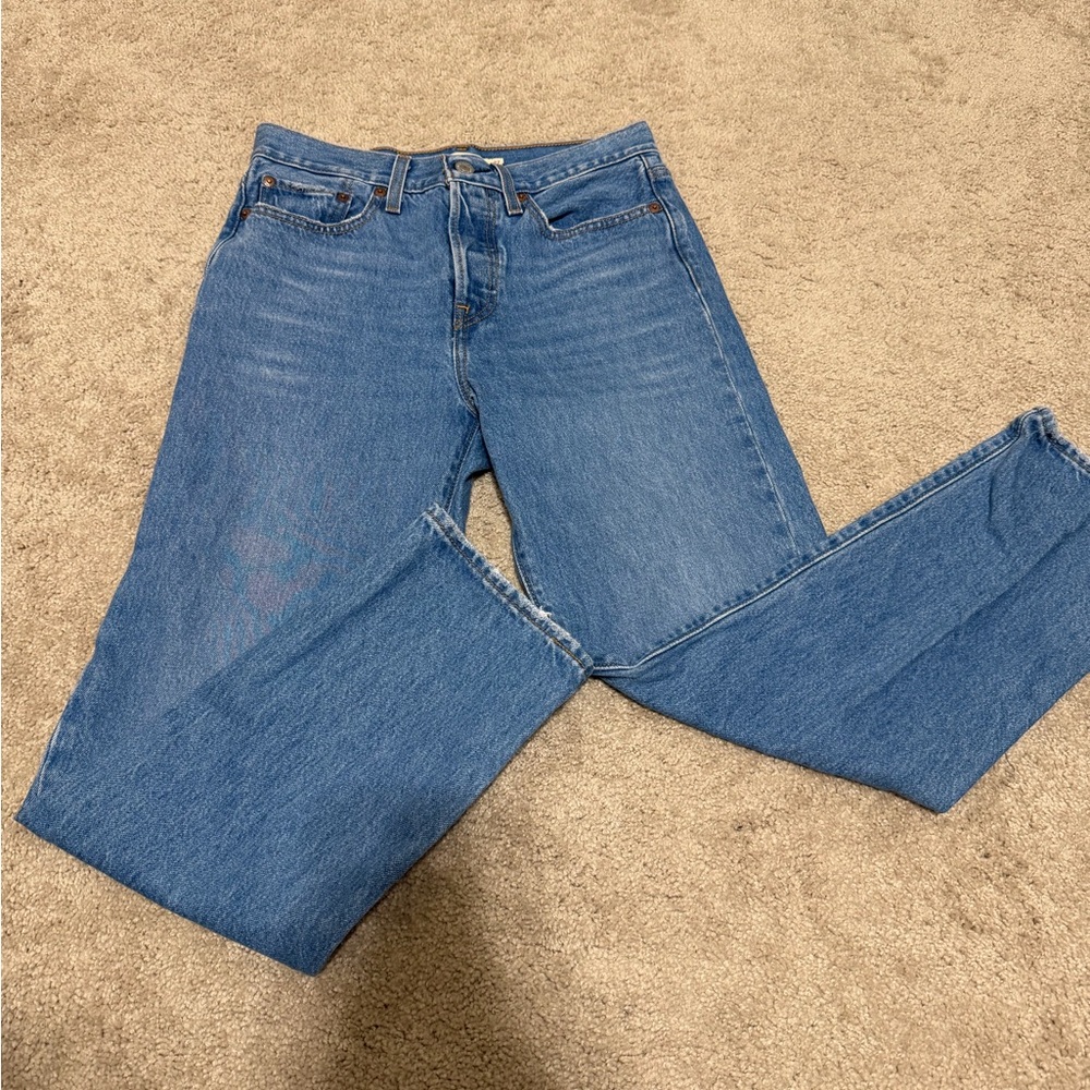 🔥🔥SALE🔥🔥Levi's Women's Wedgie Straight Leg Blue Jeans